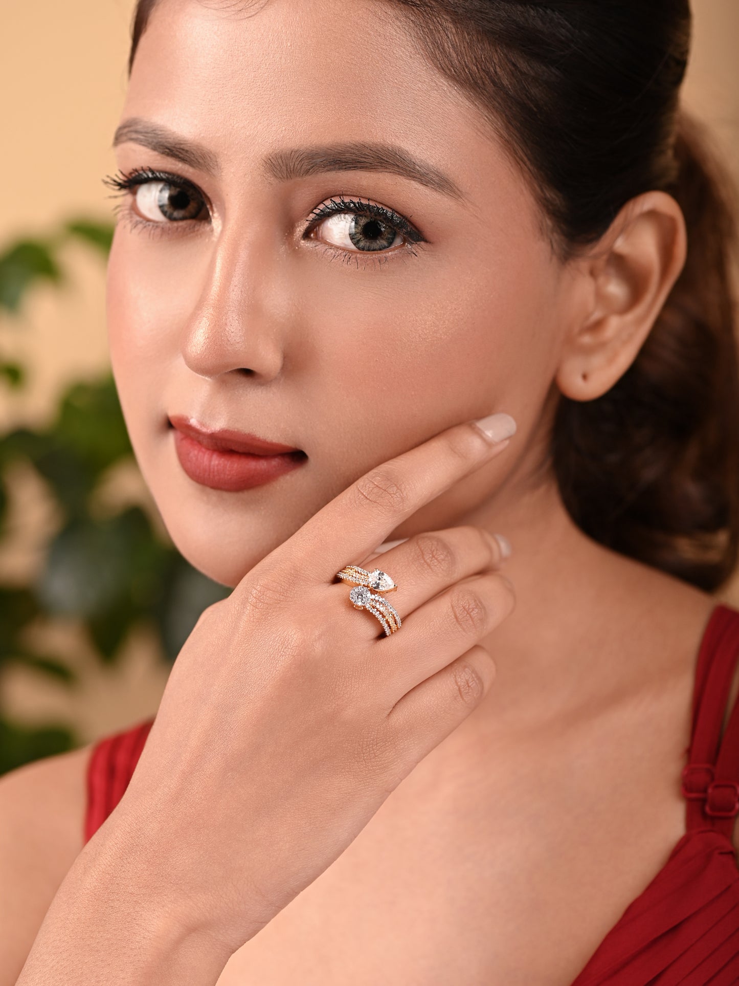 Zircon Diamond Ring