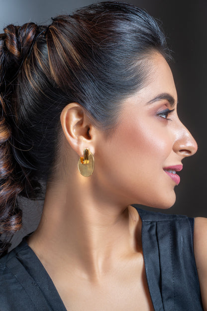 Hook Shaped Earrings-Golden