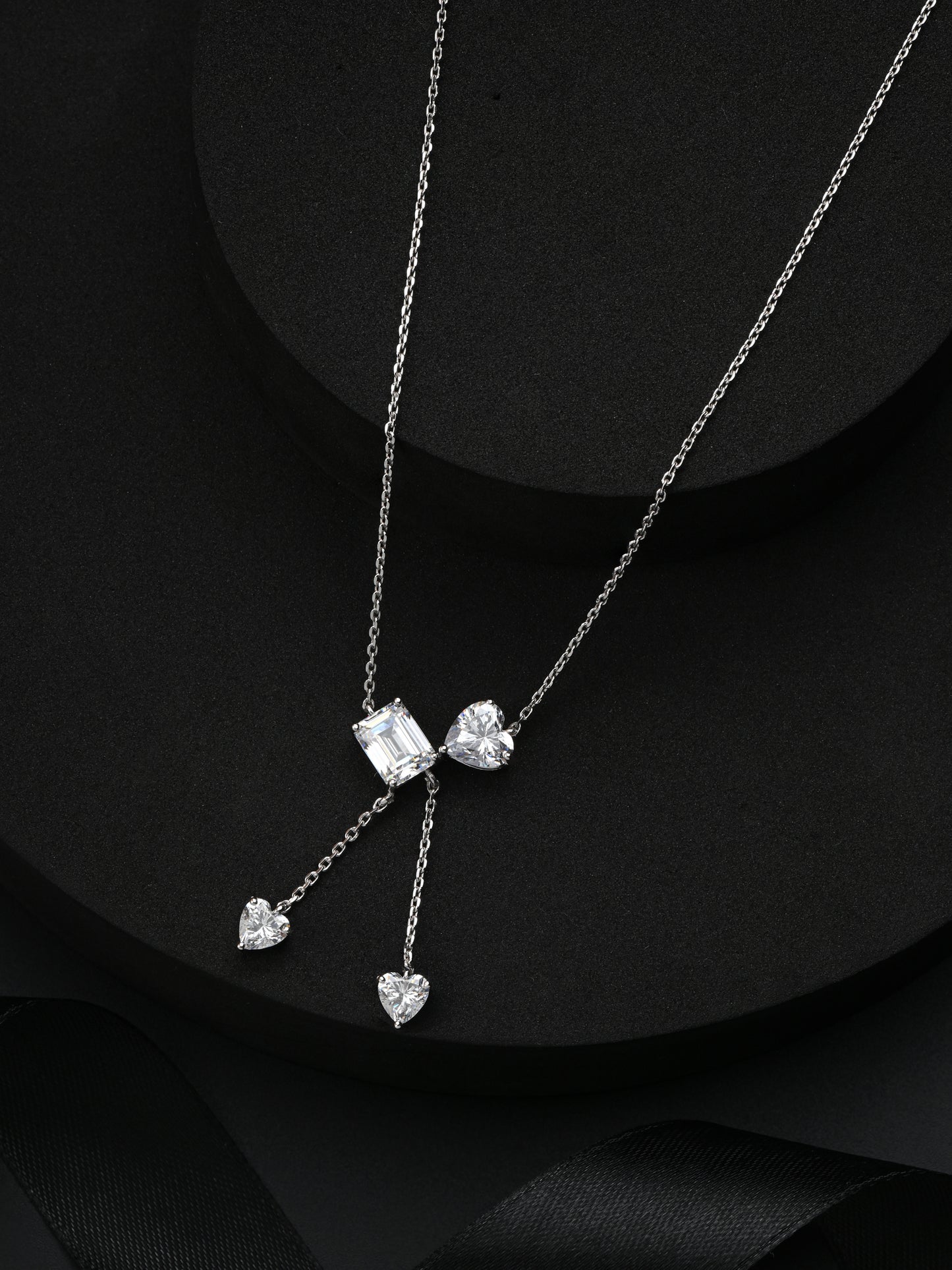 Swarovski Chain Pendant With A Heart