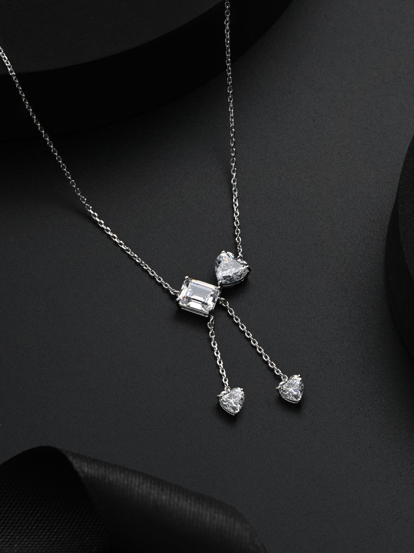 Swarovski Chain Pendant With A Heart