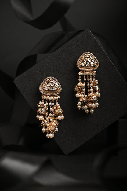 Oxidized Kundan & Pearl Earring