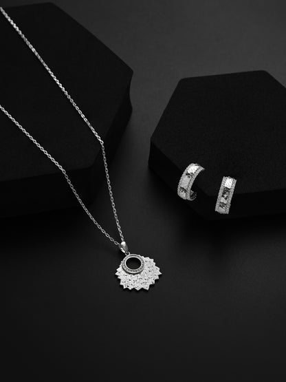 92.5 Silver Mulberry Pendent Set