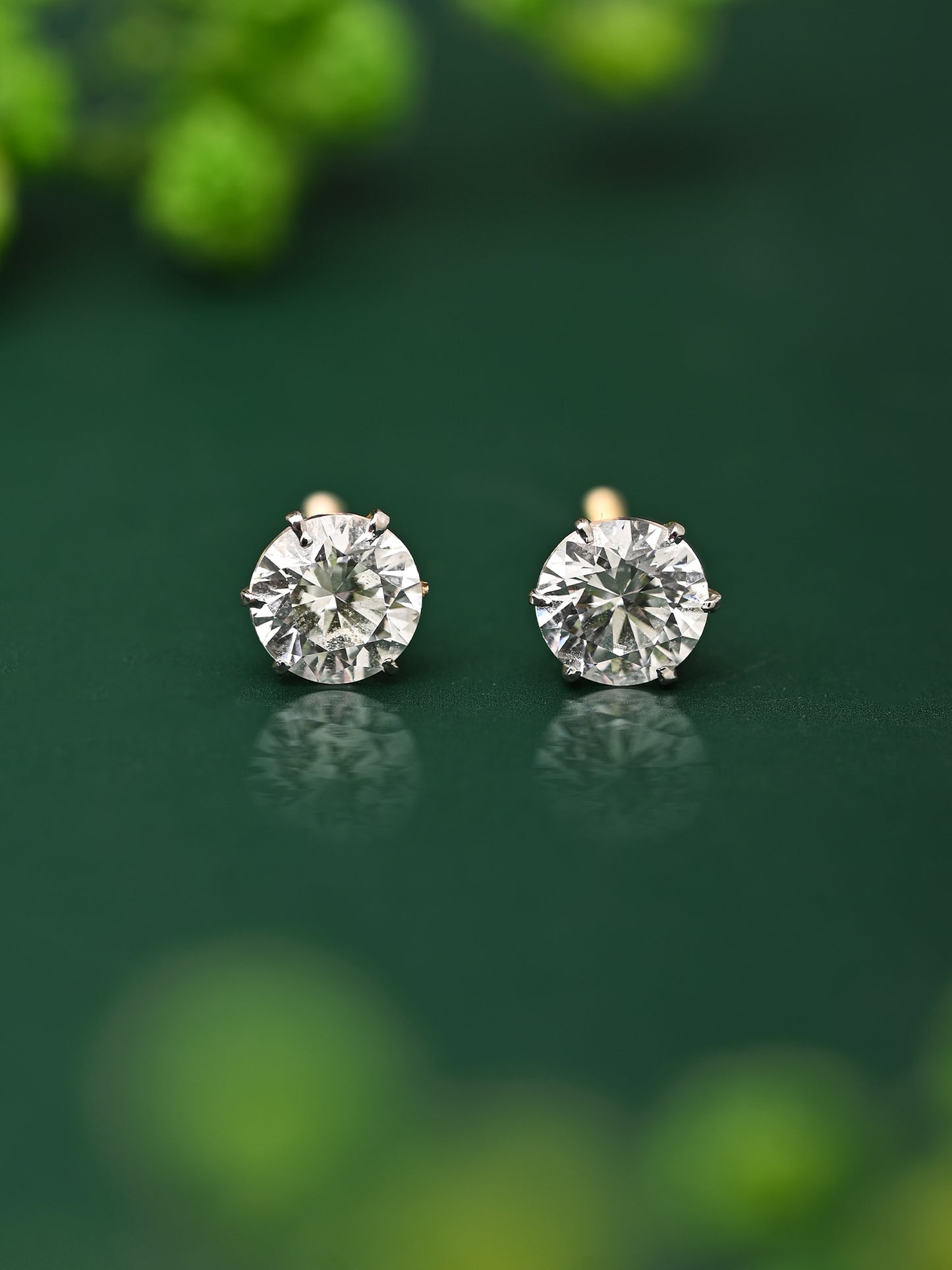 925 Sterling Silver Swarovski Round Serenity Studs
