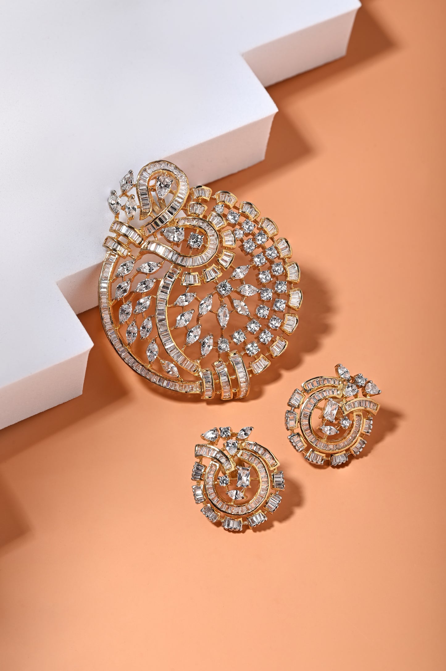 Swarovski Designer Pendant Set