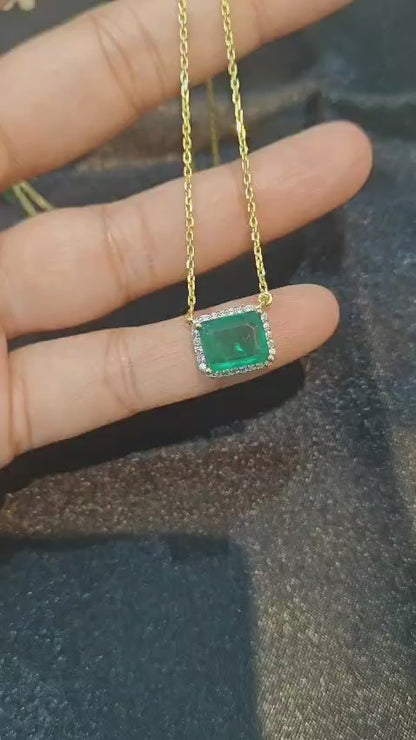 925 Sterling Silver Emerald Green Chain Pendant