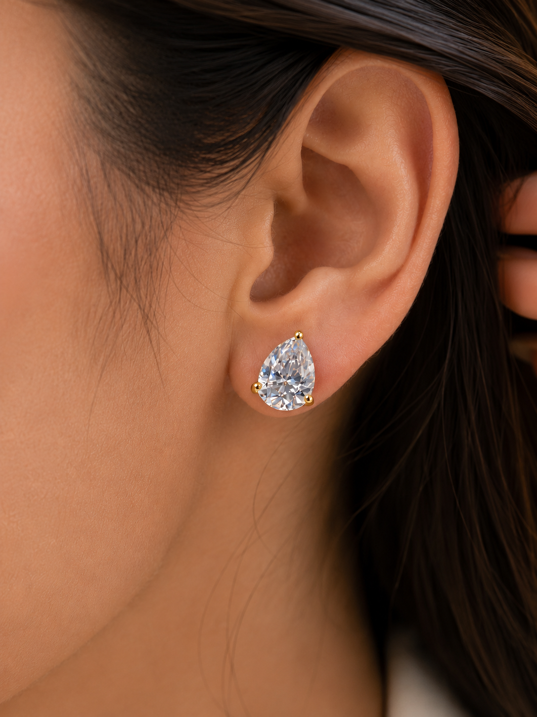 925 Sterling Silver Tear Drop Cut Swarovski Crystal Studs