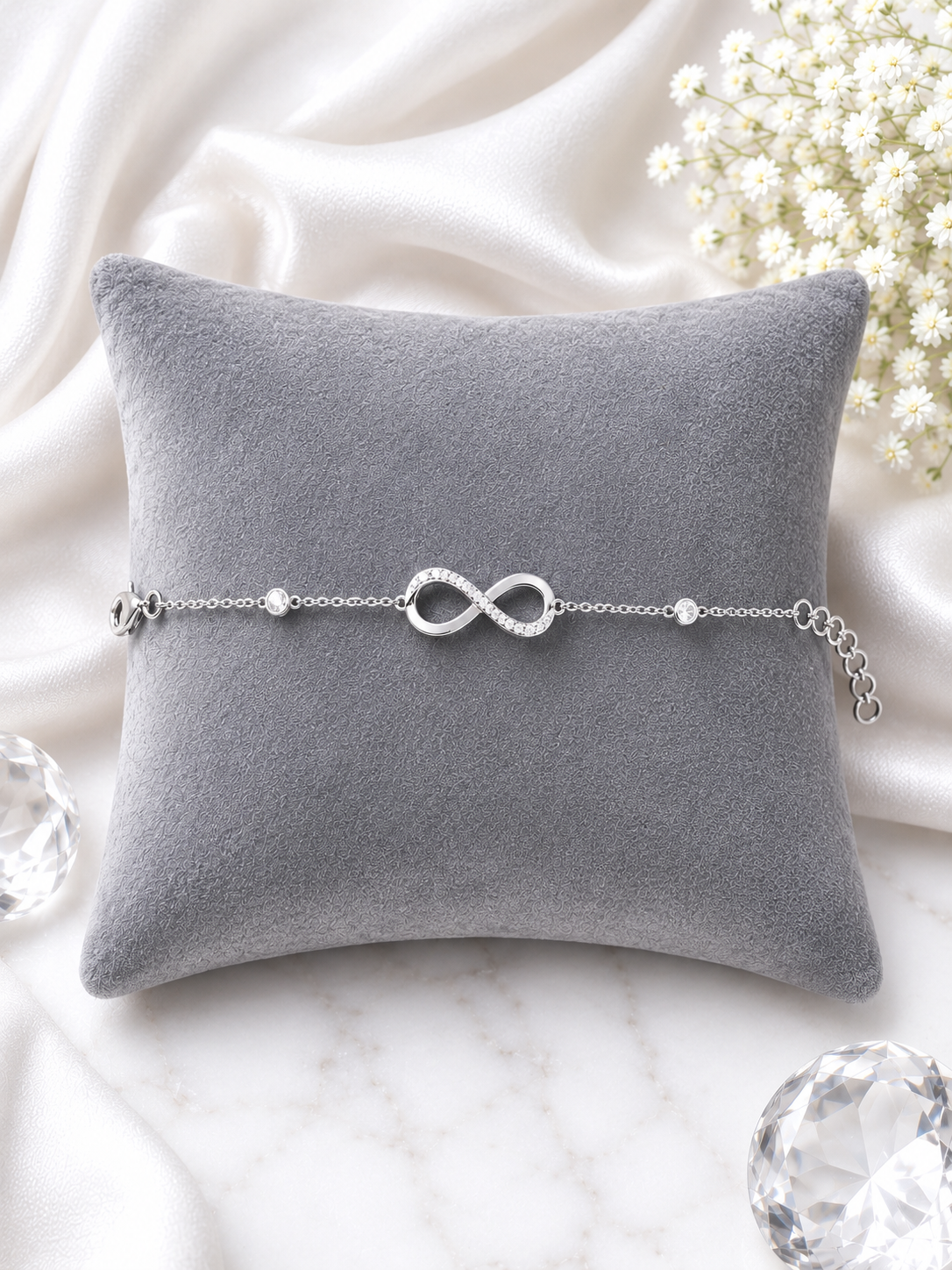 925 Sterling Silver Swarovski Crystal Infinity Tennis Bracelet in Rhodium Polish