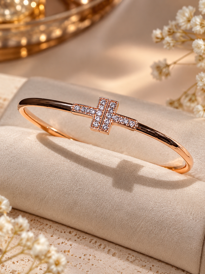 925 Sterling Silver Swarovski Crystals Minimal Bracelet (Copy)