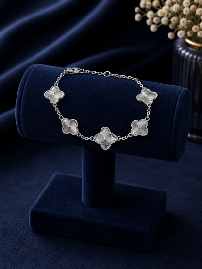 925 Sterling Silver Bracelet with LV Star
