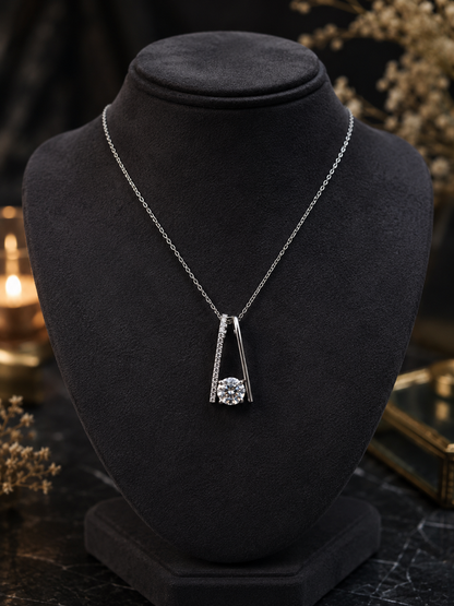 925 Sterling Silver Swarovski Crystal Solitaire Neckpiece